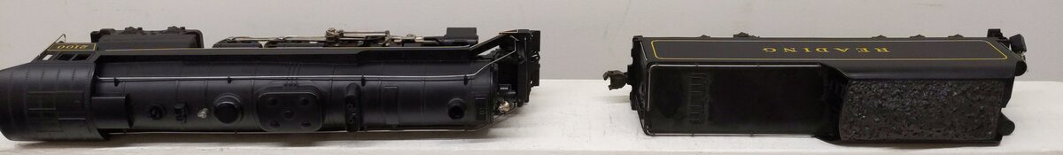 Lionel 6-18006 O Gauge Reading T-1 4-8-4 Steam Locomotive & Tender #2100 EX
