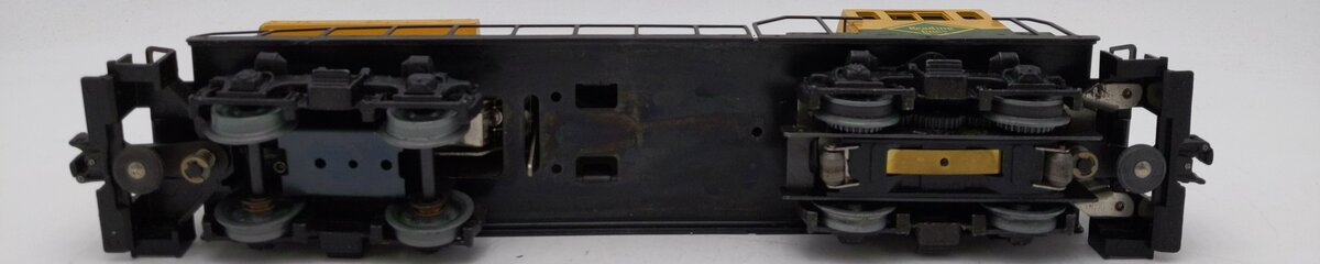 Lionel 6-8962 O Gauge Reading U36B Powered Diesel Locomotive EX