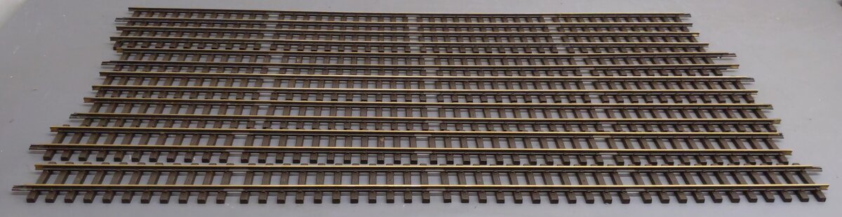LGB 10610 G Scale 48 Straight Track (7) VG