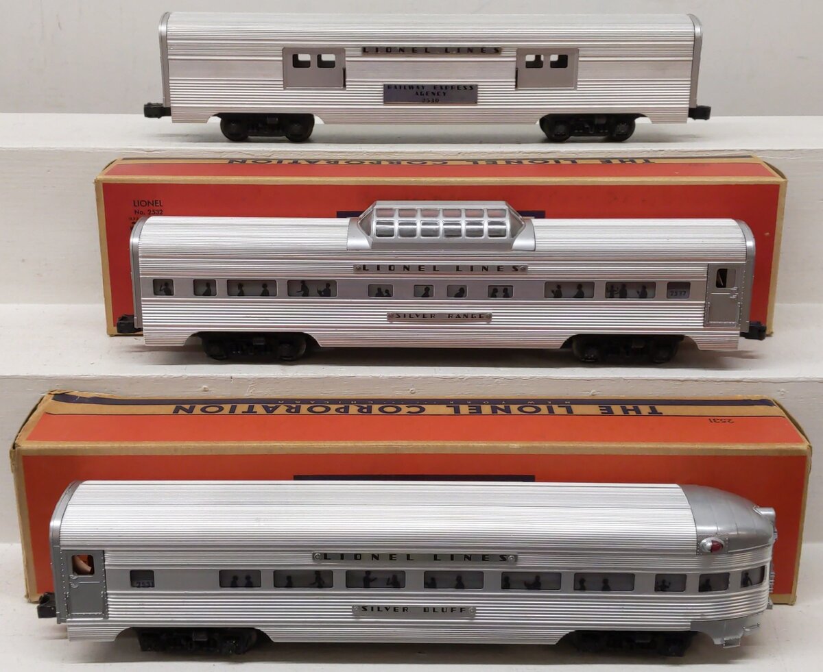 Lionel Vintage O Lionel Lines Aluminum Passenger Cars 2530, 2531, 2532 [3] VG/Box