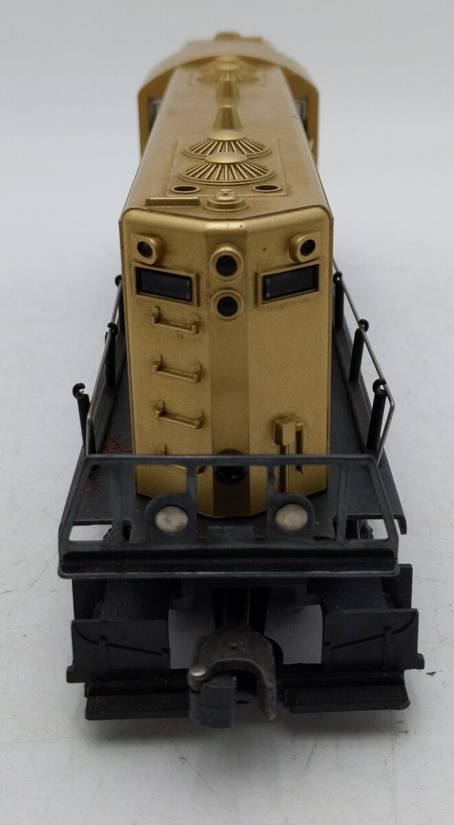 Lionel 5-5516 HO B&O Chessie System GP9 Diesel Locomotive #GM50 EX