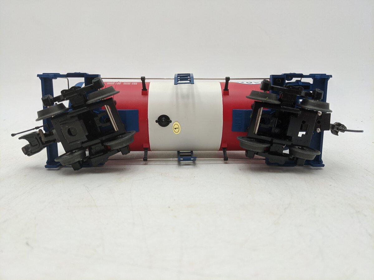 MTH 20-96115 O Atlantic Gasoline 8000 Gallon Single Dome Tank Car #191506 EX/Box