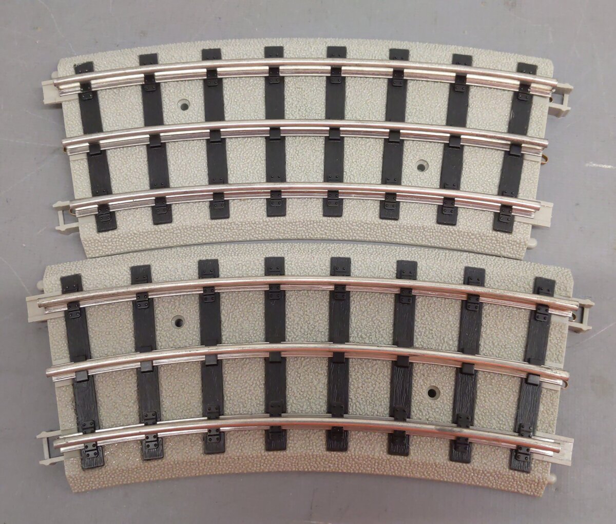 MTH Assorted Standard Gauge Lionel RealTrack Straight/Curved Track [21] EX