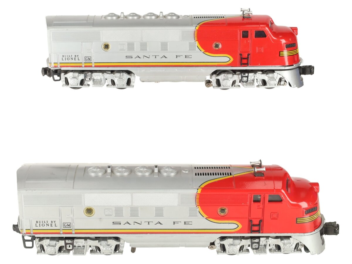 Lionel 2353 Vintage O Santa Fe F-3 AA Diesel Locomotive Set #2353 VG