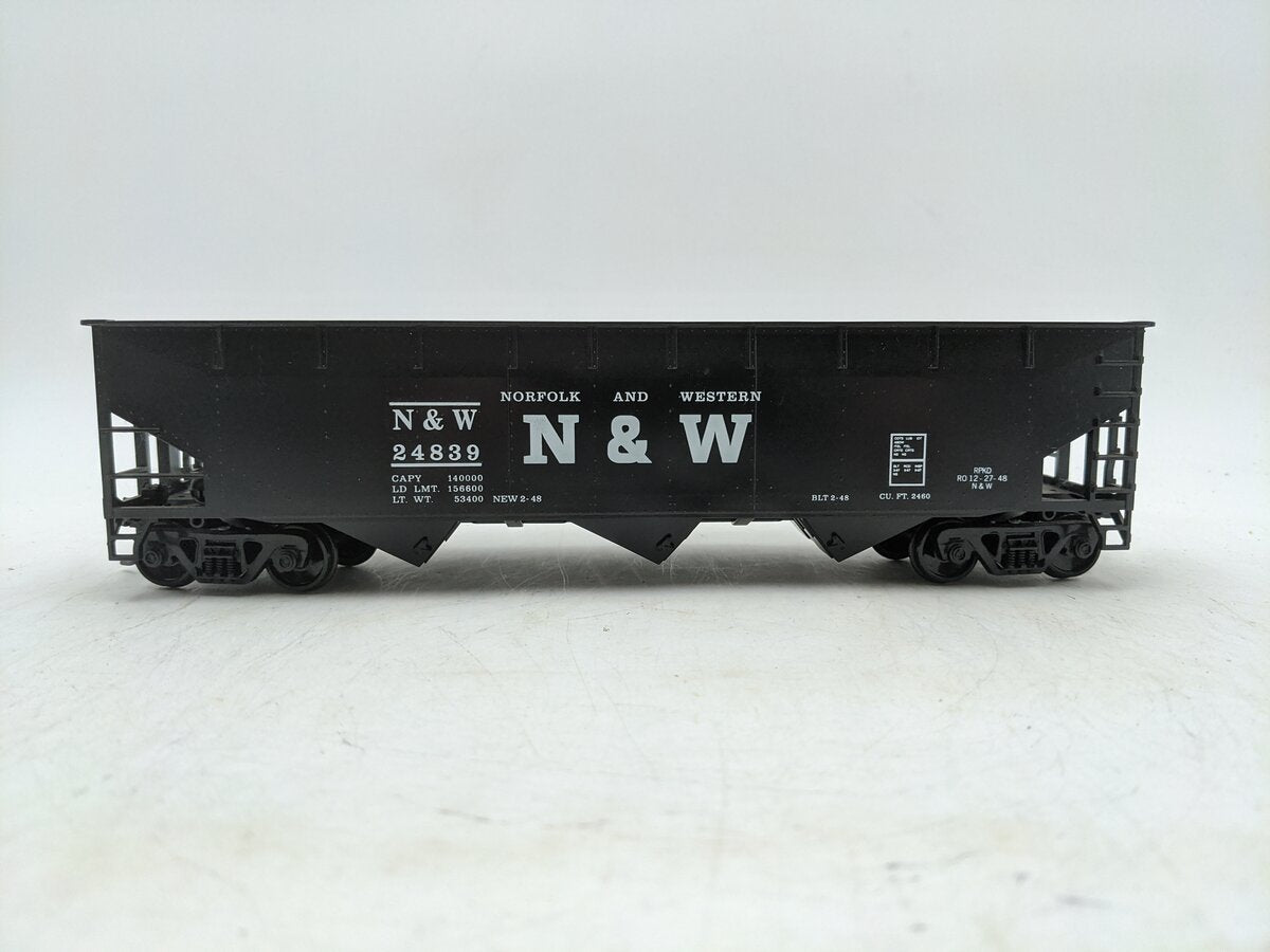 Weaver U3805 O Scale Norfolk & Western 3-Bay Hopper #24839 - 2 Rail EX/Box