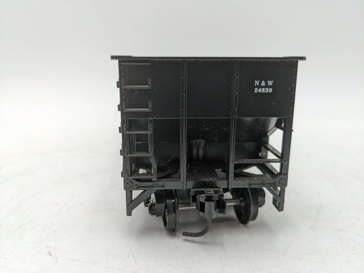 Weaver U3805 O Scale Norfolk & Western 3-Bay Hopper #24839 - 2 Rail EX/Box