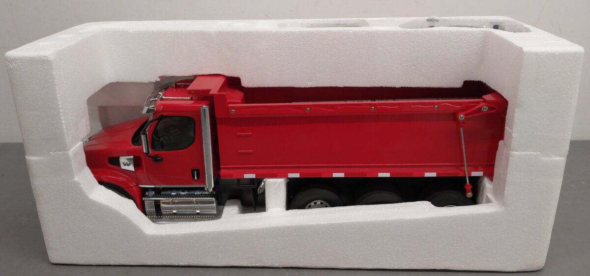 Die Cast Masters 27007 1:16 Western Star 49X SFFA Dump Truck EX/Box