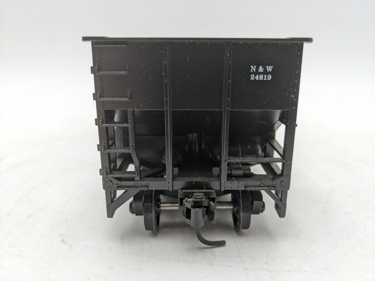 Weaver U3805 O Scale Norfolk & Western 3-Bay Hopper #24819 - 2 Rail EX/Box