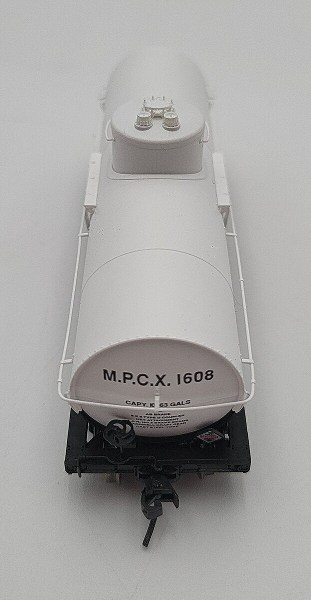 Proto 2000 920-31550 HO Scale Magnolia Petroleum Company Tank Car #1608 LN/Box