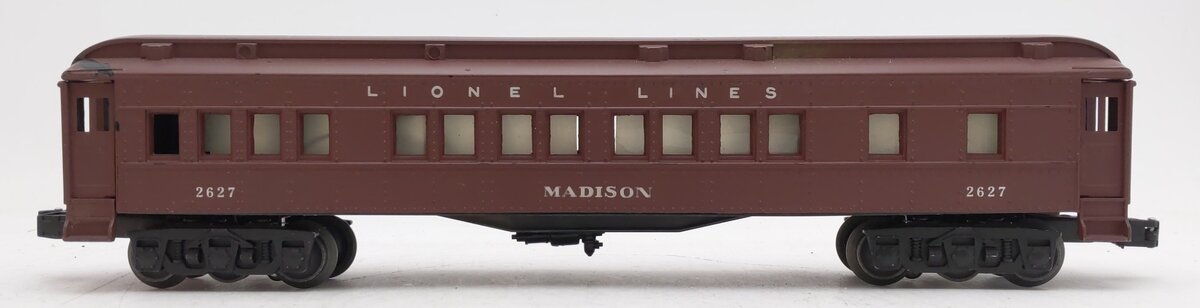Lionel 2627 Vintage O Lionel Line  Madison Heavyweight Passenger Car VG