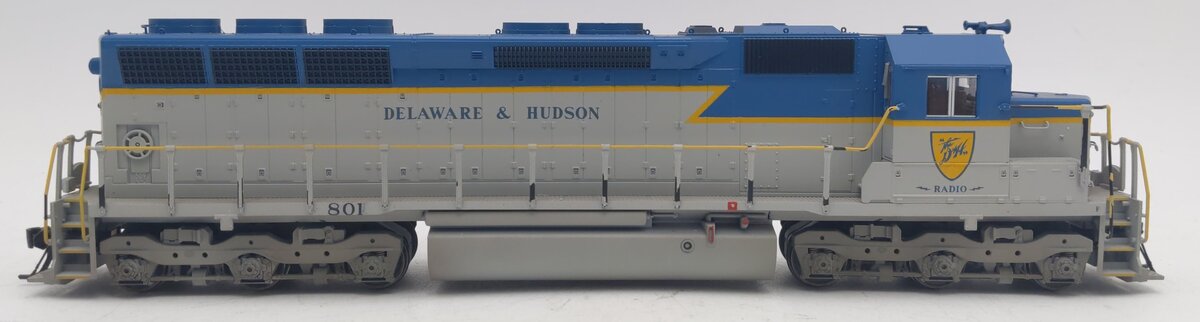 Kato 37-1712 HO Scale Delaware & Hudson SD45 Diesel Locomotive - Custom/Box