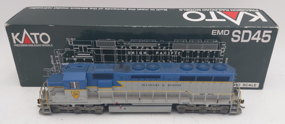 Kato 37-1718 HO Delaware & Hudson EMD SD45 Diesel Loco #802 - Custom/Box
