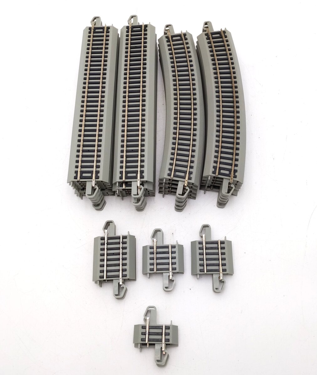 Bachmann HO Scale Assorted Straight & Curved Track Sections [30] EX