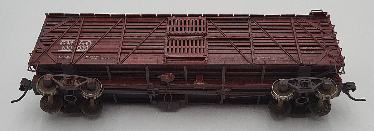 Proto 2000 109033 HO Scale GM&O Mather Double Deck Stock Car Custom Weathered EX