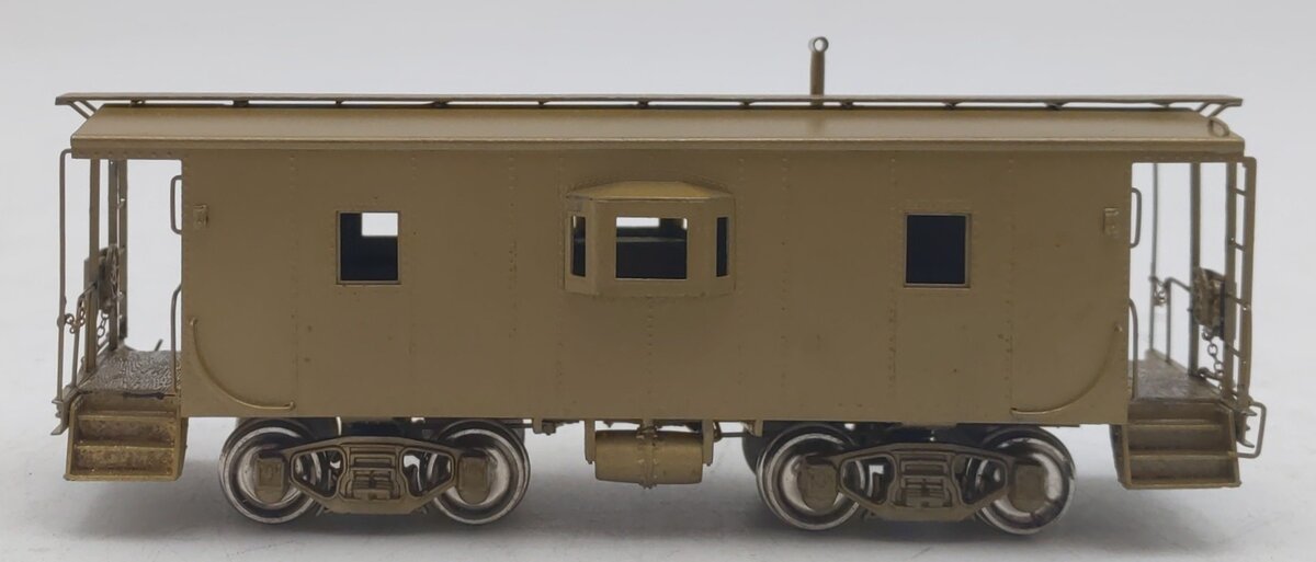 Overland OMI-1137 HO Scale Brass CSS&SB B-W 25ft Steel Caboose LN/Box