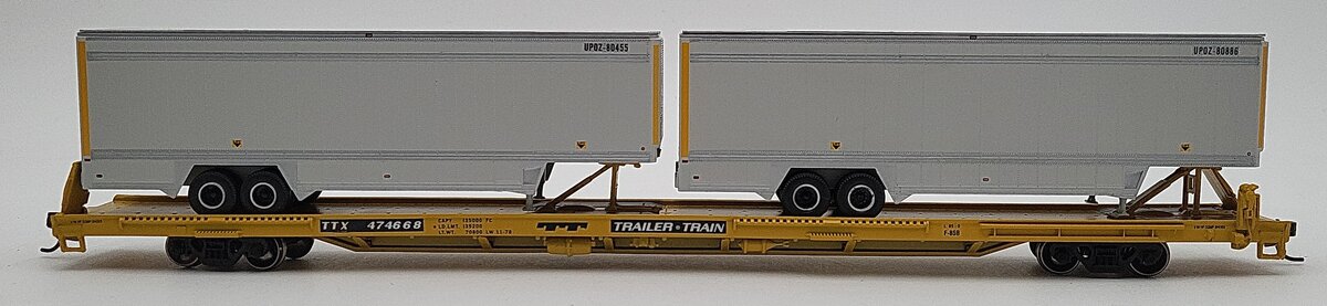 Athearn 92628 HO Trailer Train 85' Flat Car w/2- 40' Trailer #474668 LN/Box