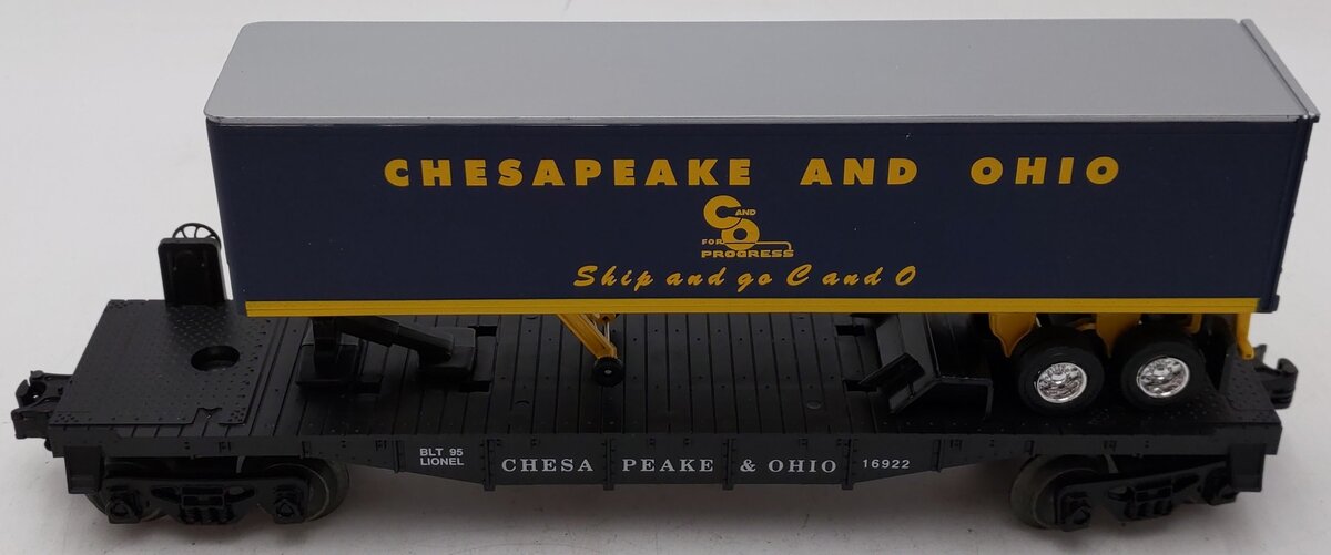 Lionel 6-16922 O Gauge Chesapeake & Ohio Flatcar with Trailer #16922 EX/Box
