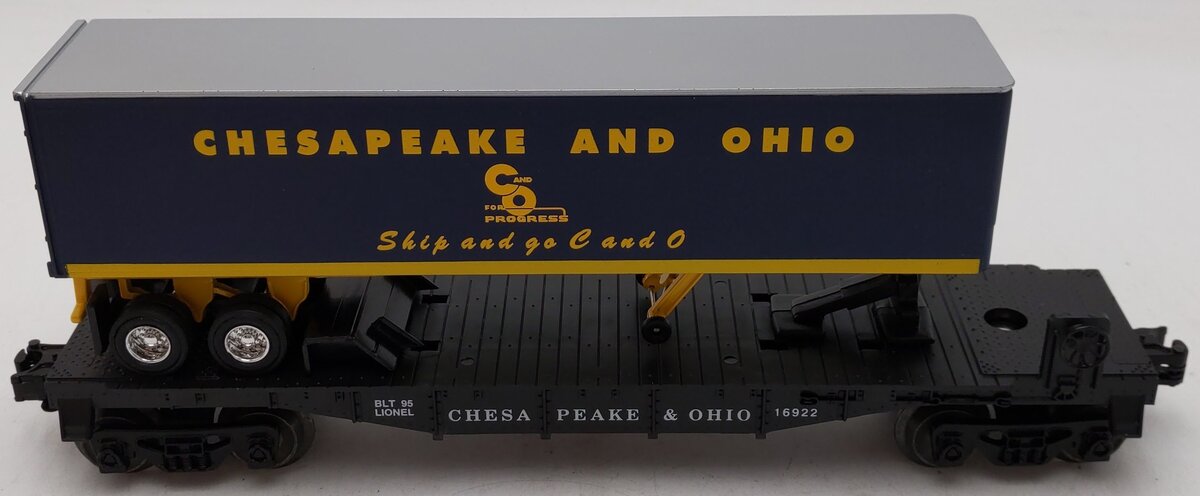 Lionel 6-16922 O Gauge Chesapeake & Ohio Flatcar with Trailer #16922 EX/Box
