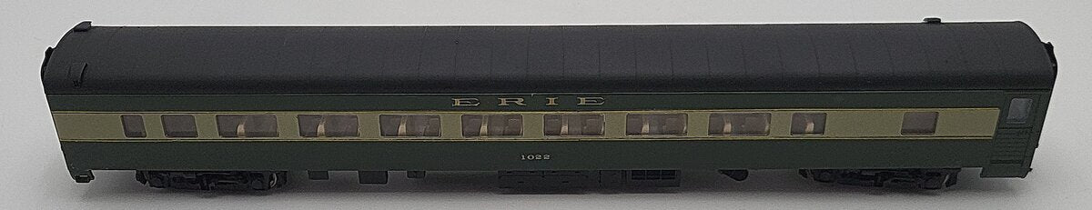 Walthers HO Scale Erie Passenger Car #1022 EX