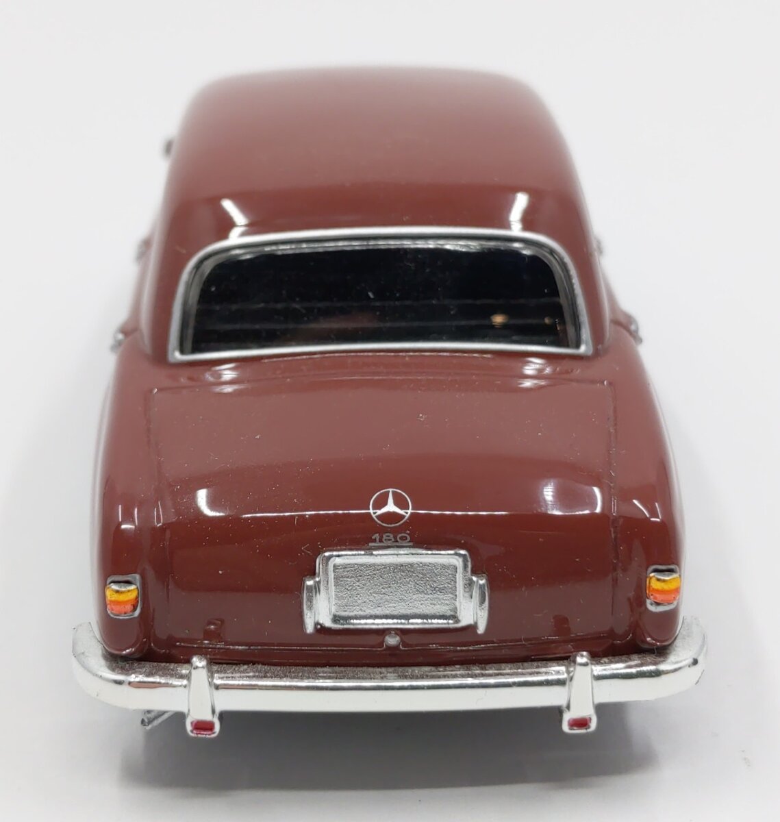 Minichamps 1:43 Diecast Mercedes-Benz 180 EX