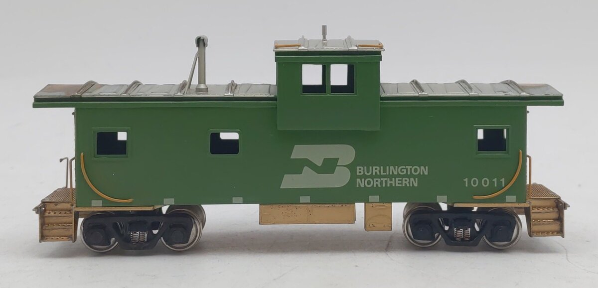 Fujiyama HO Scale BRASS BN Caboose - Custom Painted VG/Box