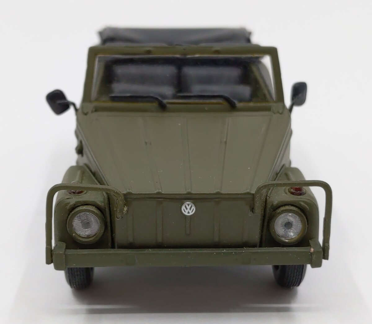 Minichamps 1:43 Diecast Volkswagen 181 LN