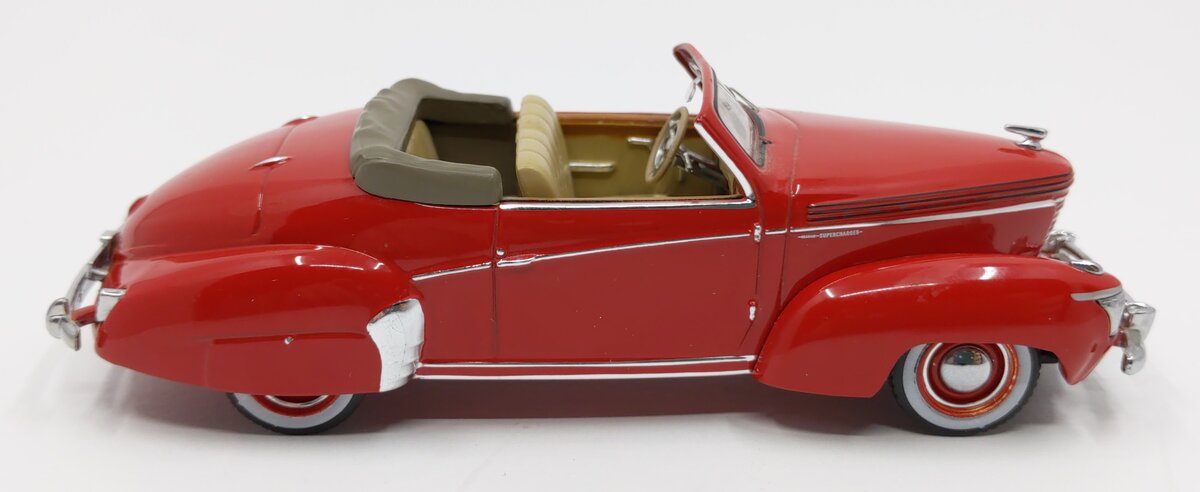 IXO Models 1:43 Diecast 1939 Graham Paige "Sharknose" Roadster VG