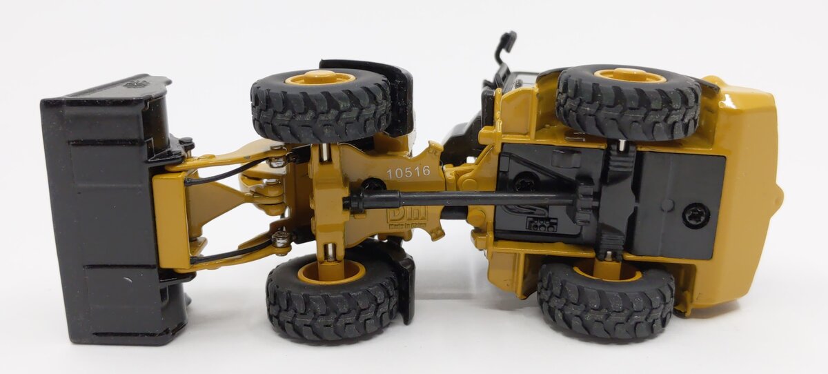 Norscot 55213 1:50 Caterpillar 906H Compact Wheel Loader LN/Box