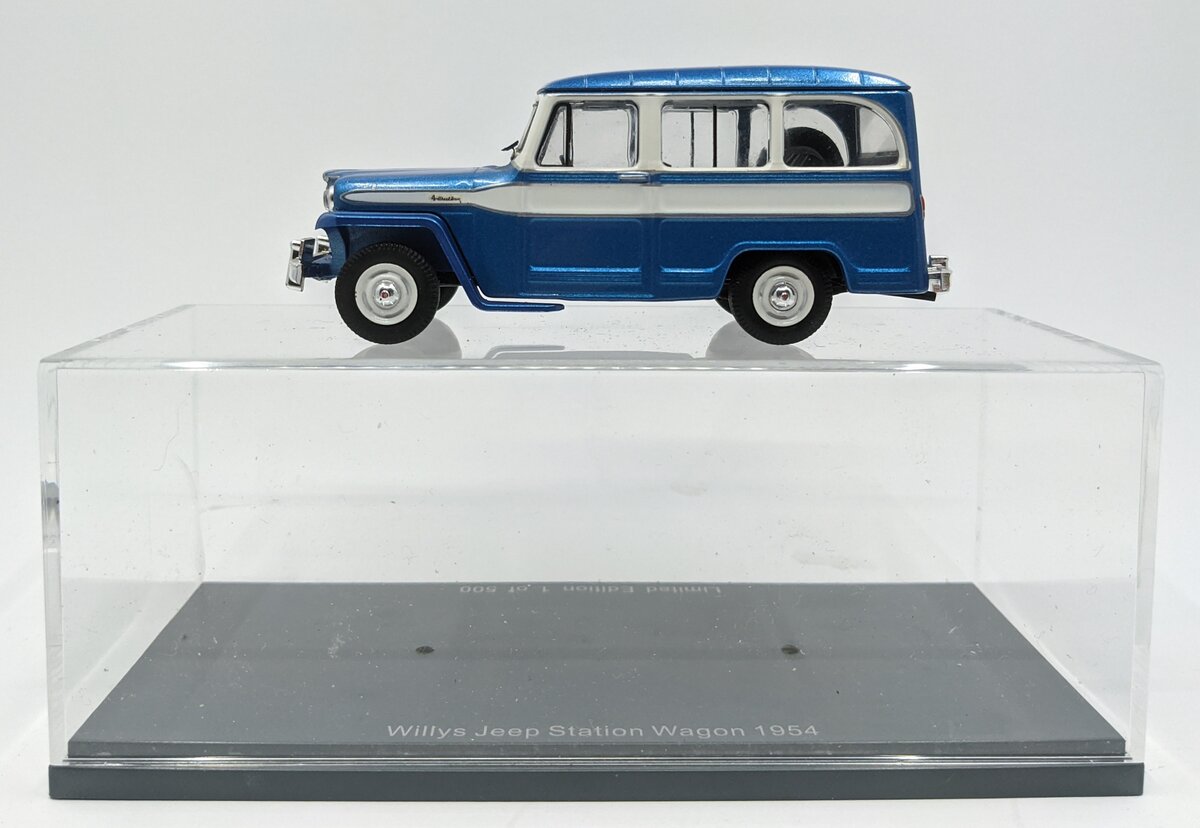 IXO Models 1:43 Diecast 1954 Willys Jeep Station Wagon EX