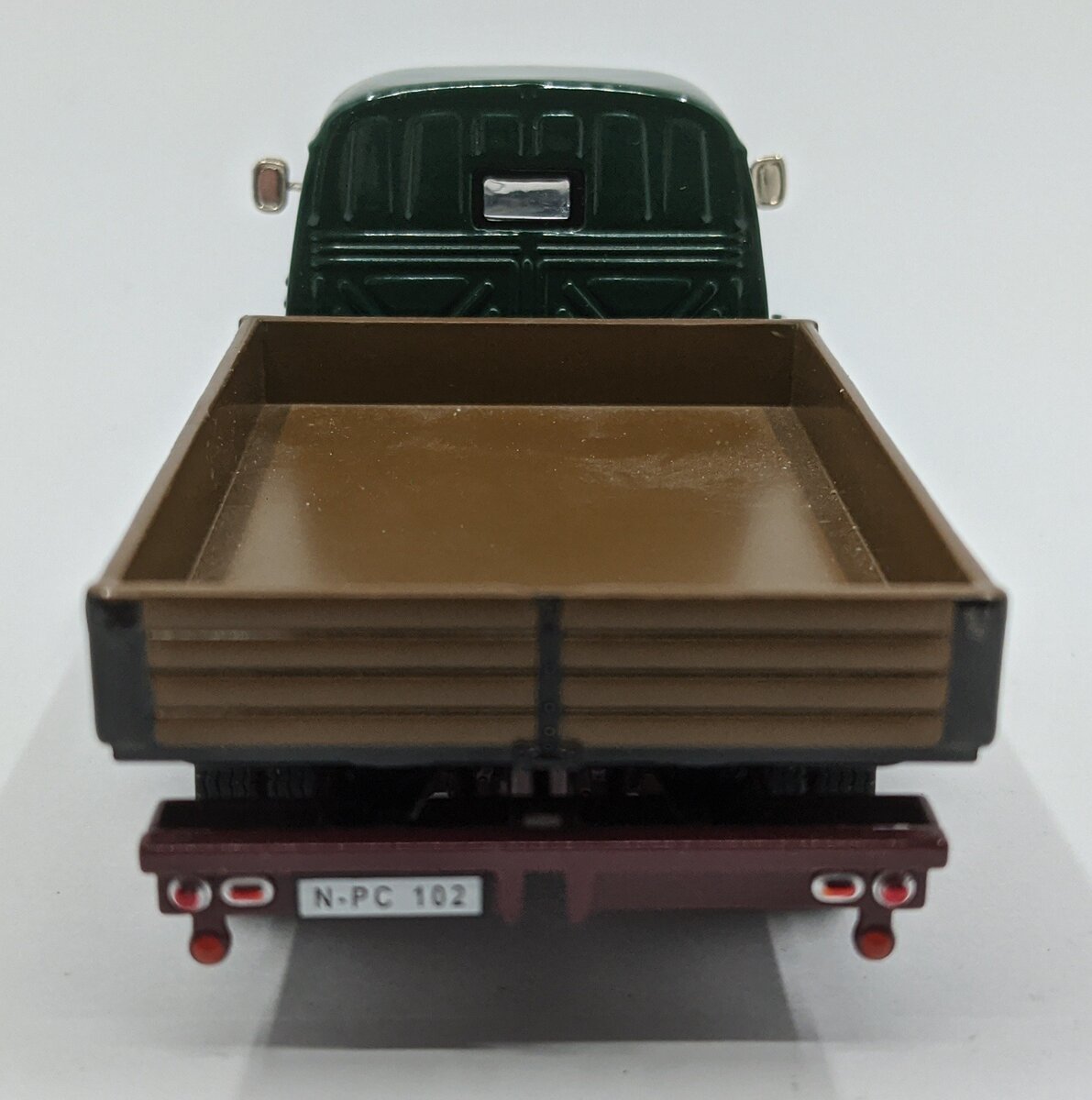 Schuco 1:43 Diecast Mercedes-Benz L319 Truck EX