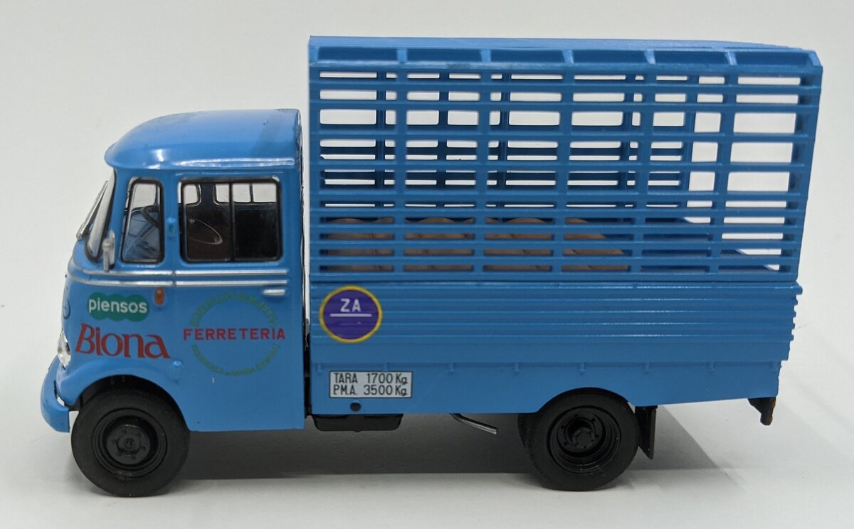 1:43 Diecast Mercedes L319 Truck w/ Cage Cover and Bag Load EX