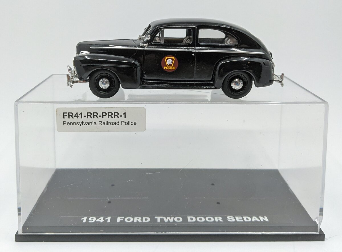First Response 1:43 Diecast 1941 Ford Two Door Sedan - PRR Police VG
