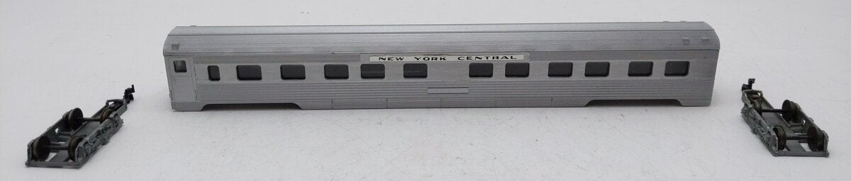 Con-Cor  HO New York Central Streamlined Passenger Car EX