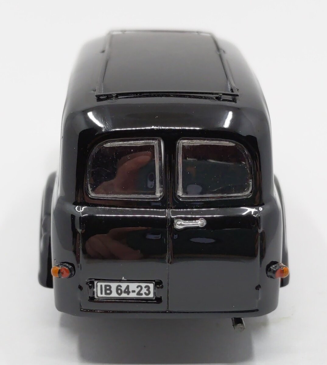 IST Models 1:43 Diecast 1953 EMW 340 Kombi EX