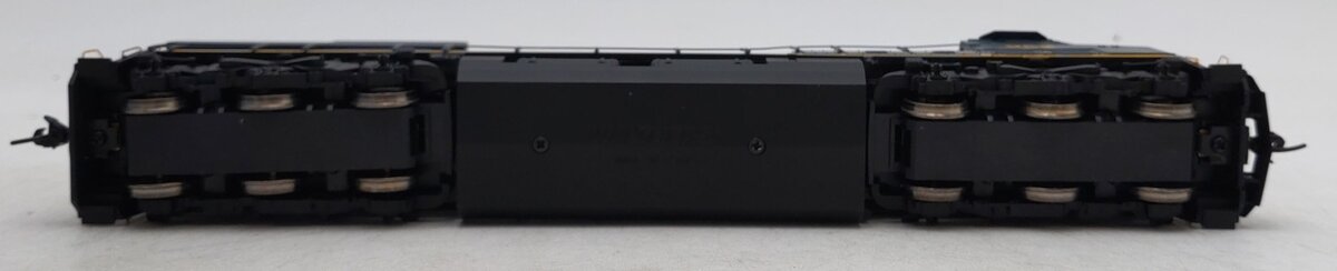 Walthers 910-10157 HO CSX GE ES44AH Evolution Series GEVO Standard DC #952 LN/Box