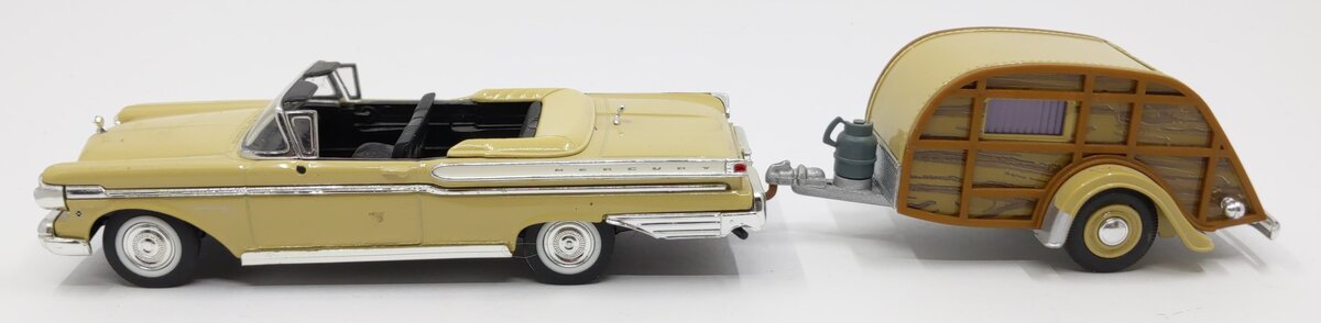 Hongwell 1:43 Diecast 1957 Mercury Convertible Cruiser w/ Woody Slumber Trailer VG