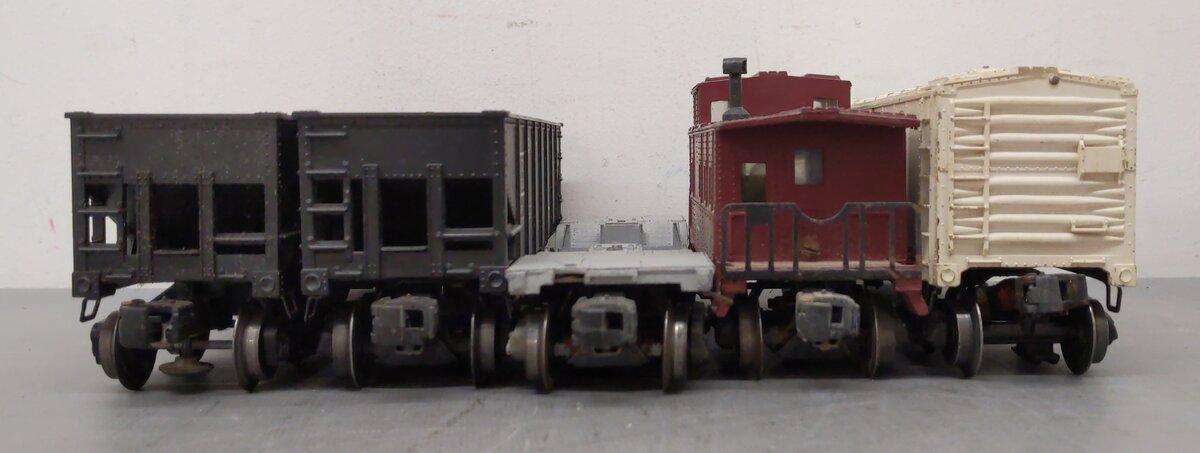 Lionel Vintage O Freight Cars: 3462, 6561, 6357, 6456, 6476-85 [5] VG