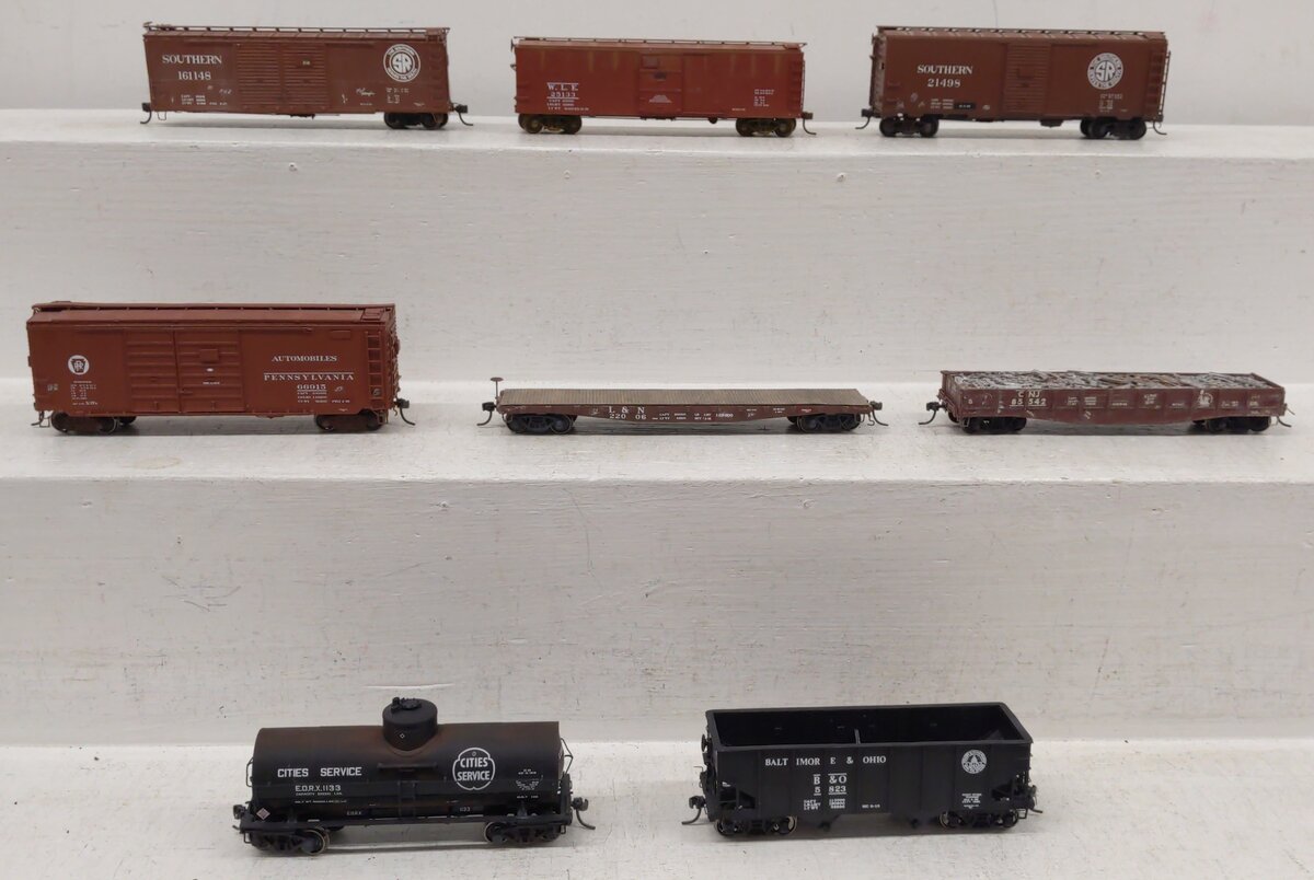 HO Scale Assorted Freight Cars #21498/1148/25133/85542/66915/22006/1133/5823[8]