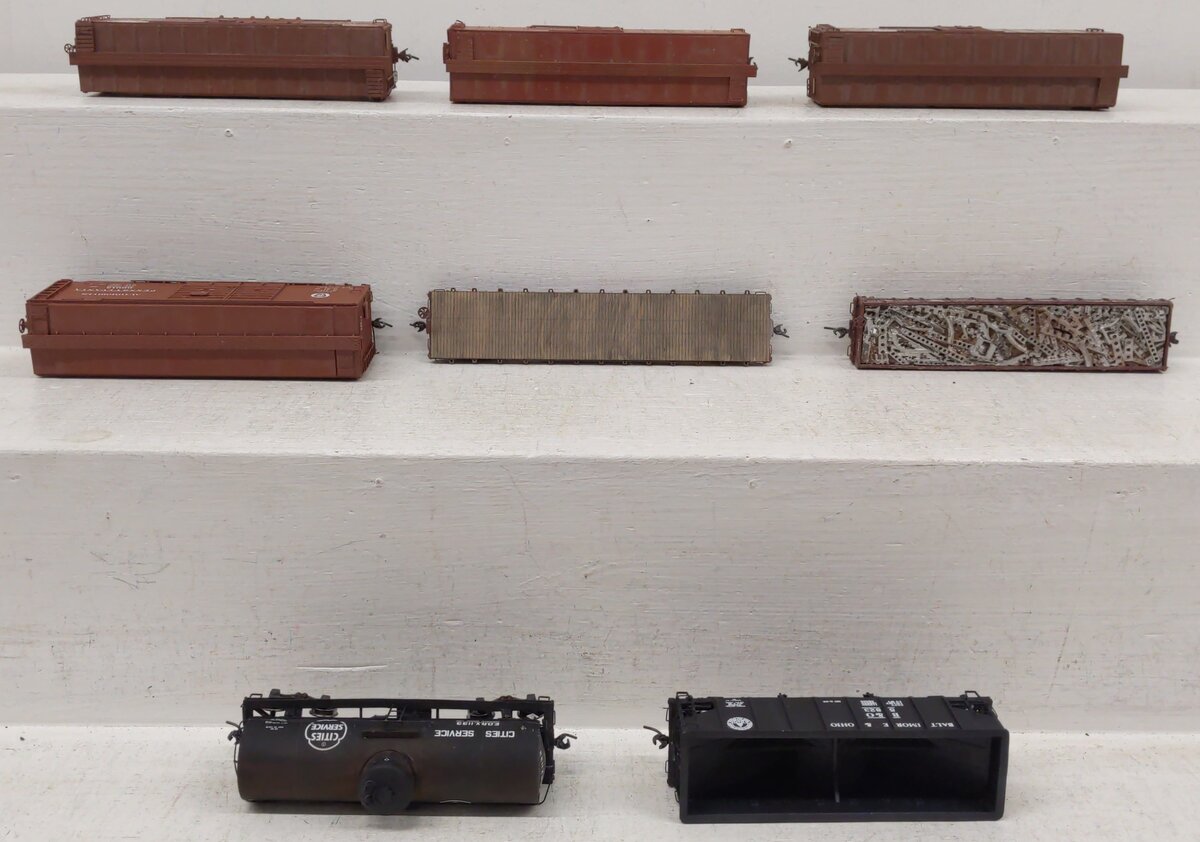HO Scale Assorted Freight Cars #21498/1148/25133/85542/66915/22006/1133/5823[8]