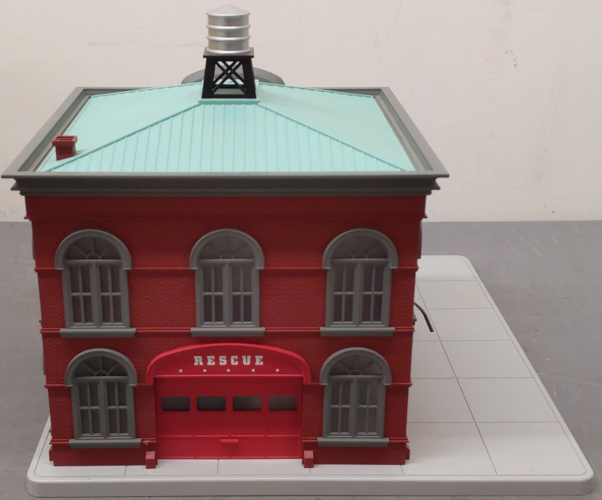 MTH 30-9136 O Operating Firehouse VG/Box