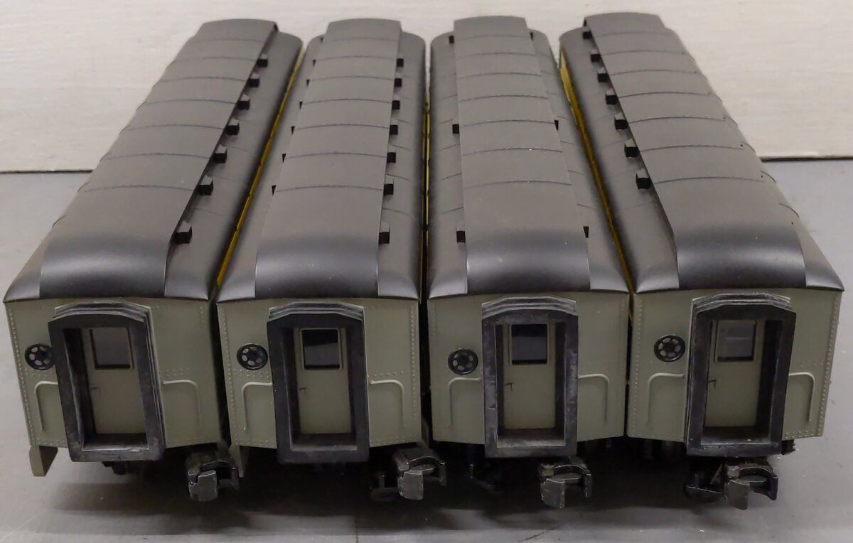 MTH 30-6248 O Chesapeake & Ohio RailKing Madison Passenger Set (Set of 4) VG/Box