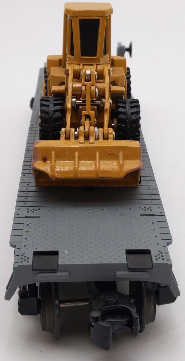 MTH 30-7619 O Gauge MTH Construction Flatcar with Ertl Front End Loader VG/Box
