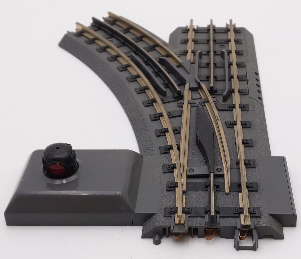 MTH 40-1005 O31 RealTrax Nickel Silver Left Hand Remote Switch Turnout  EX/Box
