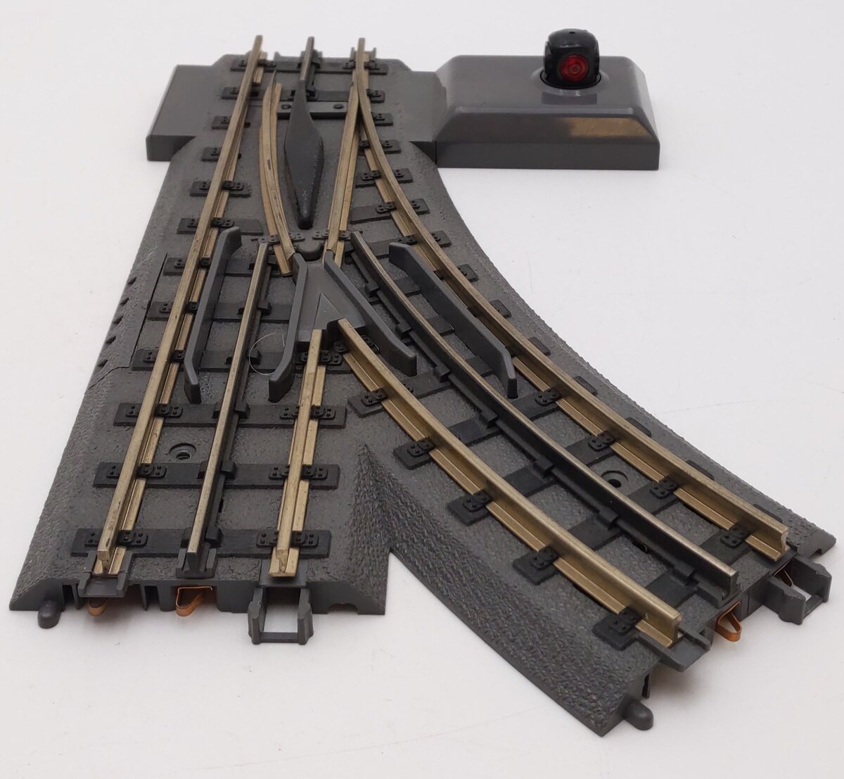 MTH 40-1005 O31 RealTrax Nickel Silver Left Hand Remote Switch Turnout  EX/Box