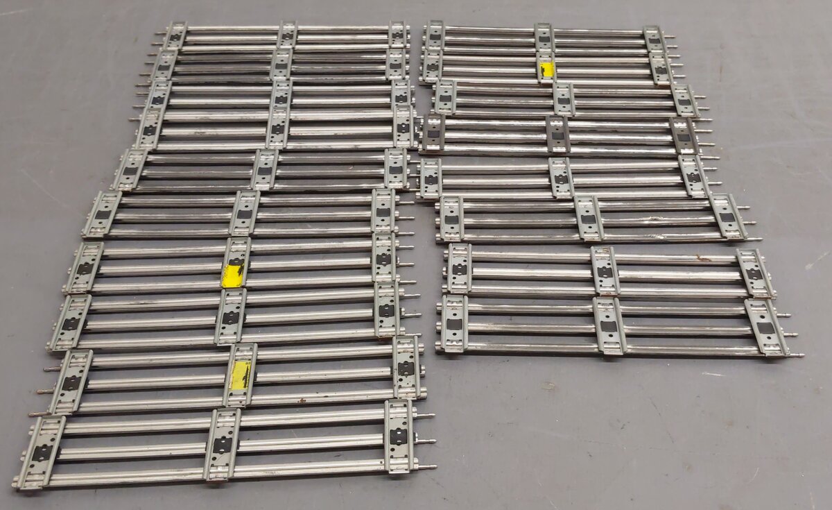 Lionel 6-65038 O-27 Tubular Straight Track Section [18] VG