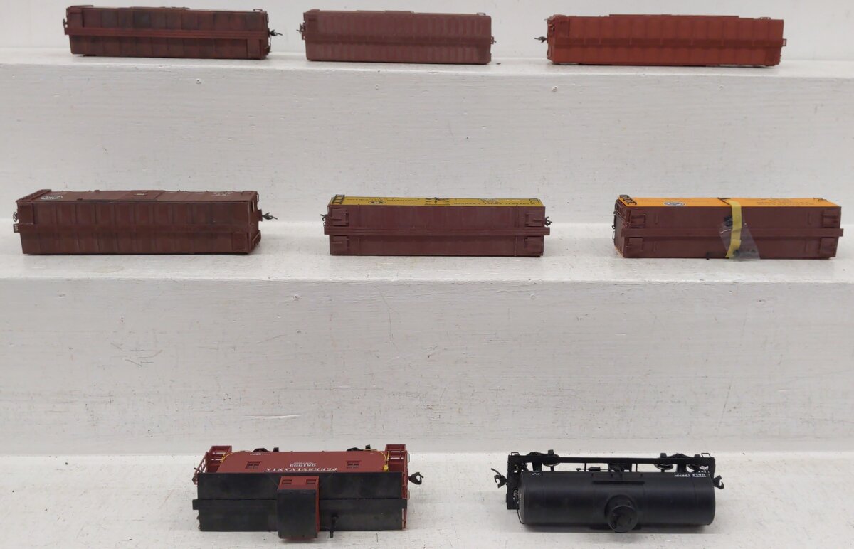 HO Assorted Freight Cars #64103/21363/21622/296142/95509/65034/981693/17800 [8]