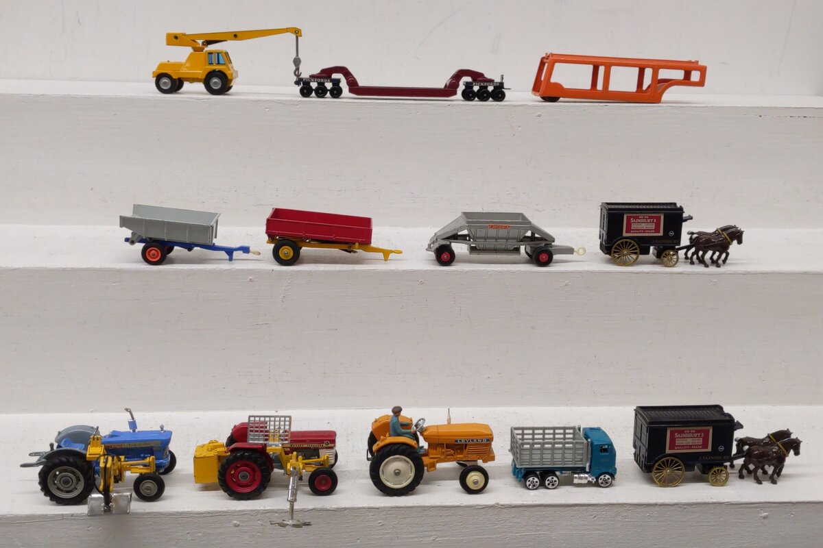 Lesney, Dinky & Other Die-Cast Vehicles [12] EX