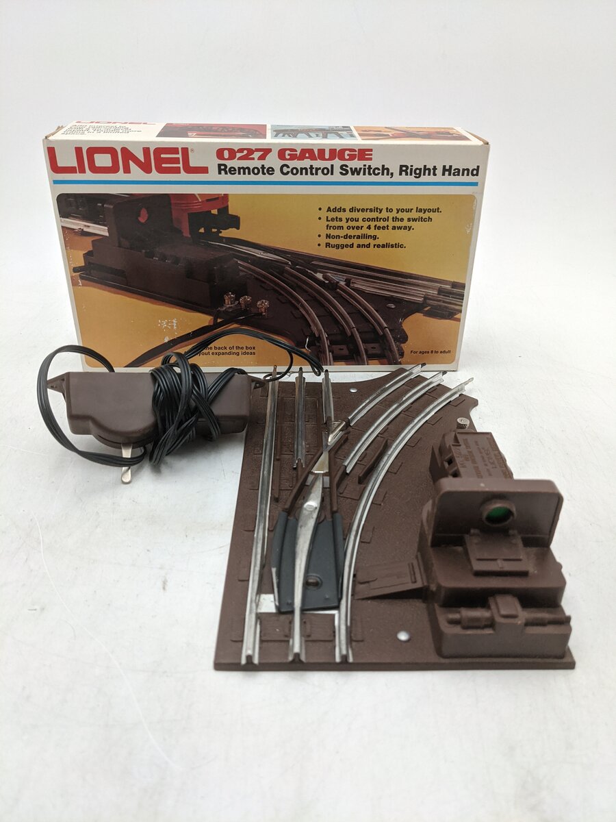 Lionel 6-5122 027 Right Hand Remote Control Switch Turnout VG/Box