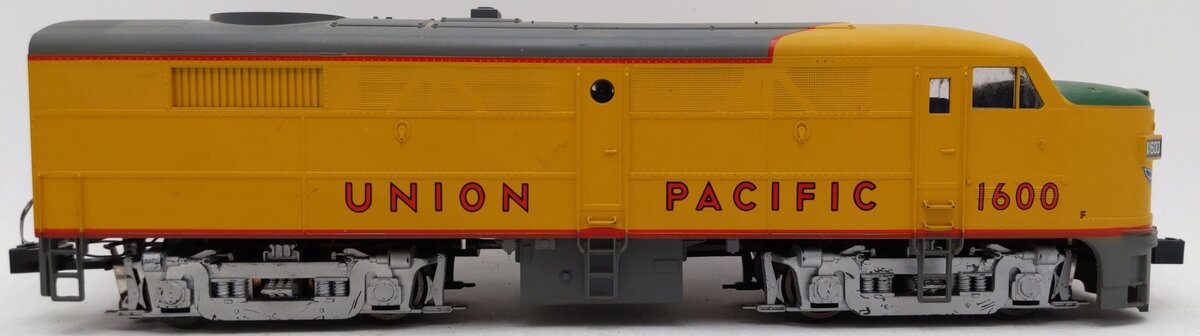 Weaver 6540 O Union Pacific A-Unit Diesel Locomotive #1600 (3 Rail) EX/Box