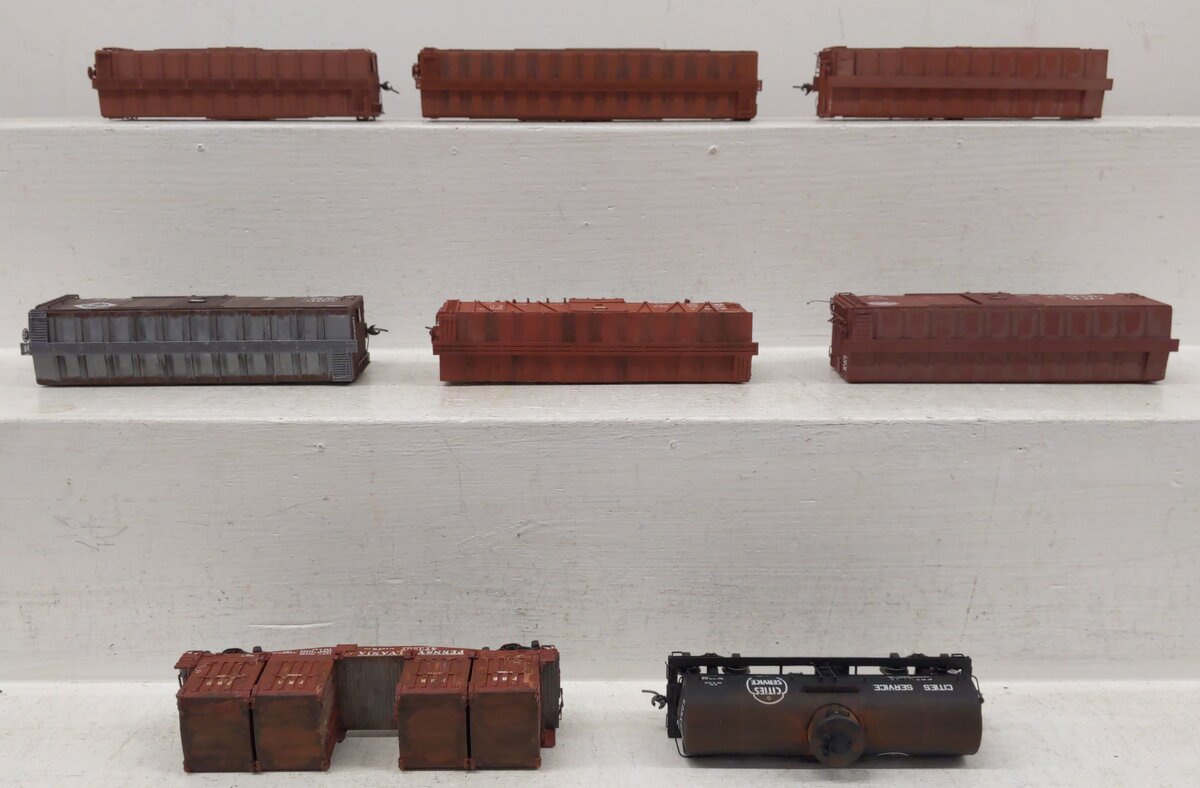 HO Assorted Freight Cars #473267/1149/14135/10748/75708/30107/80274/146647 [8]
